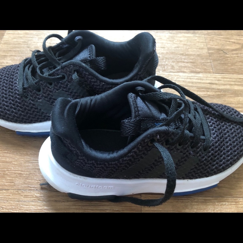 Kids Cloudfoam Adidas shoes